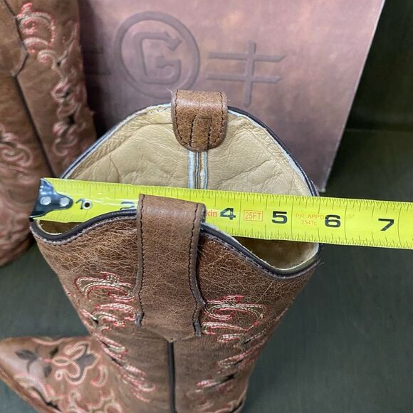 Circle H Brown Distressed Bone Dragon Embroidered Western Leather Boots Size 6.5 - Picture 10 of 14